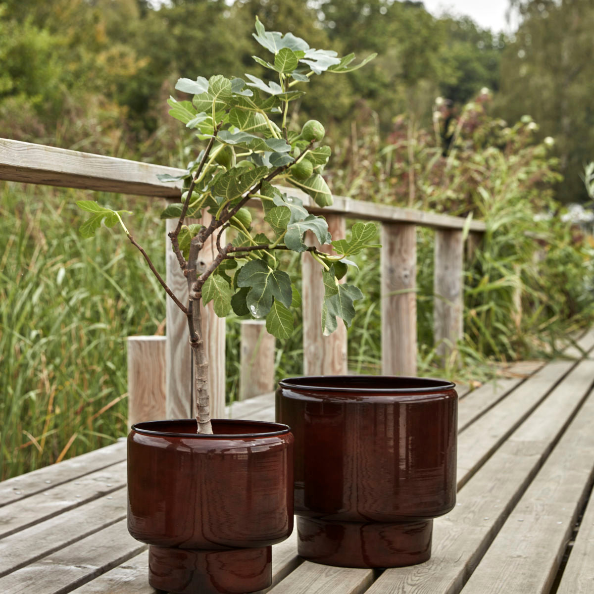 INDOOR / OUTDOOR POT : BROWN