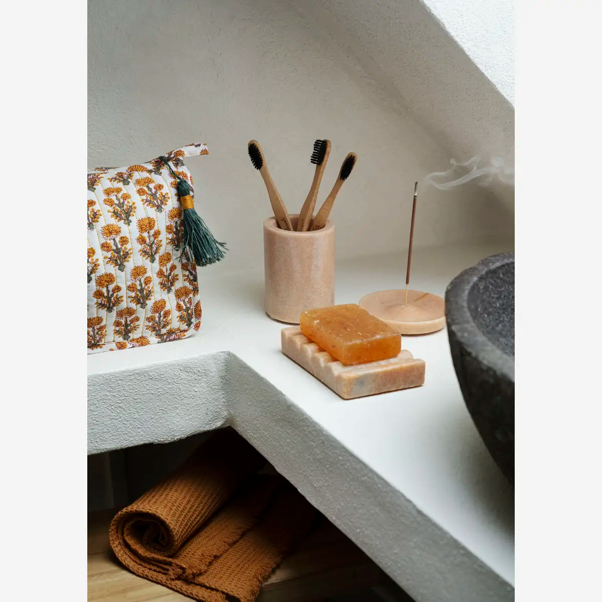 MARBLE SOAP DISH